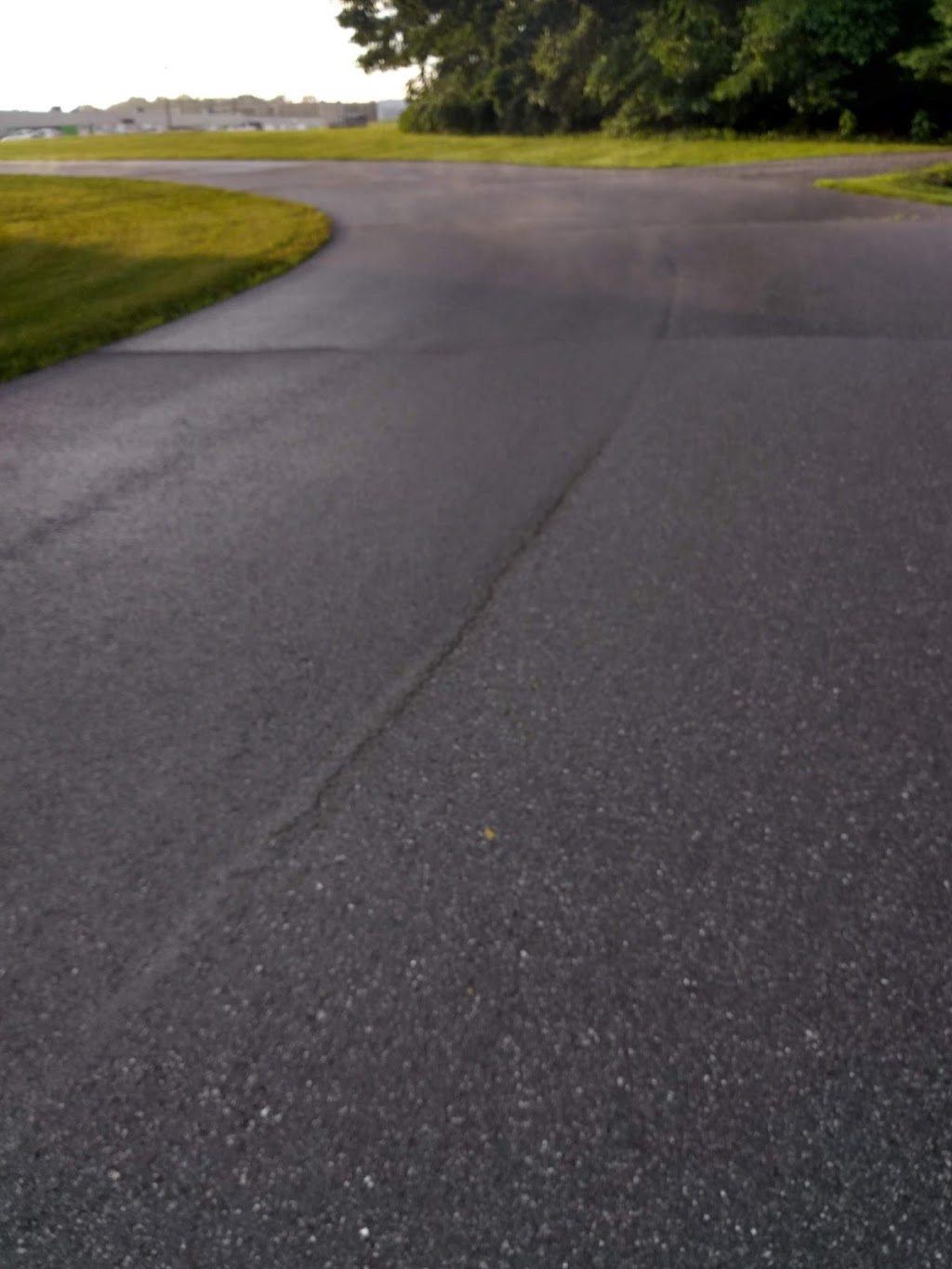 Yadkinville Coin laundry | 548 E Main St, Yadkinville, NC 27055, USA | Phone: (336) 659-3069