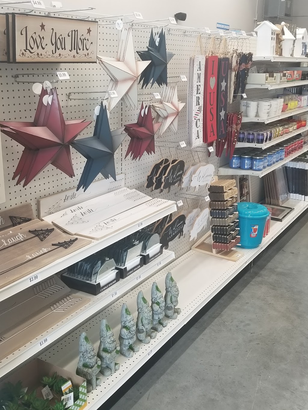 Red, White & Blue Plus Dollar Store | 12640 Broadway St Ste. 112, Pearland, TX 77584, USA | Phone: (346) 570-4769