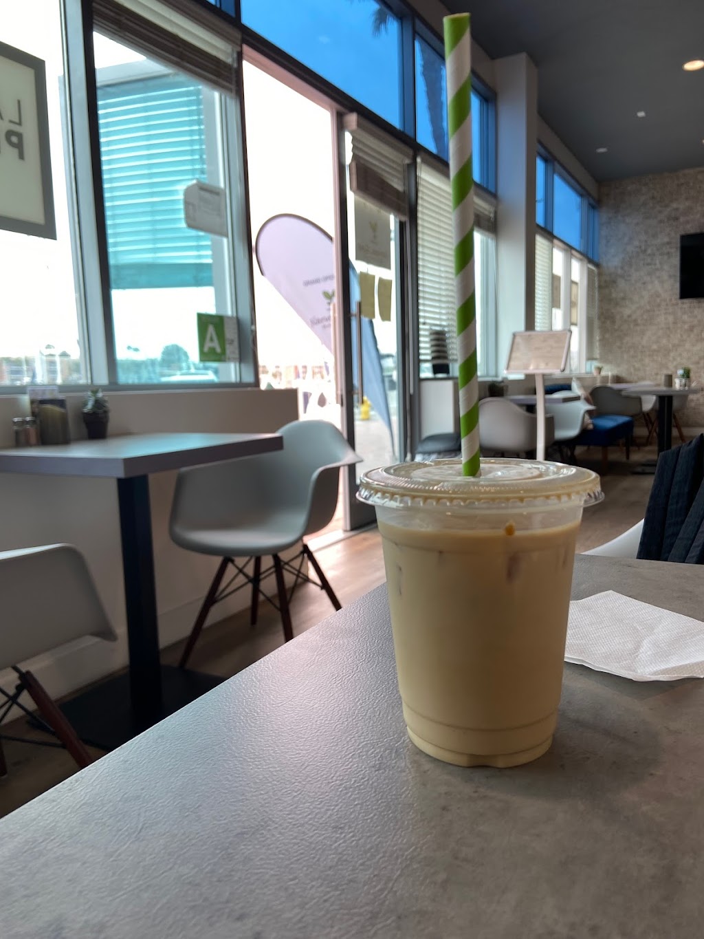 LA Press - Organic Cold Pressed Juice and Vegan Cafe | 13900 Marquesas Way, Marina Del Rey, CA 90292, USA | Phone: (310) 439-2039