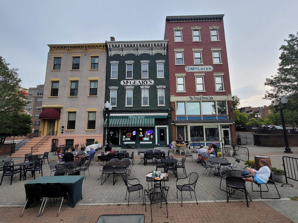 McGearys | 4 Clinton Square, Albany, NY 12207, USA | Phone: (518) 463-1455