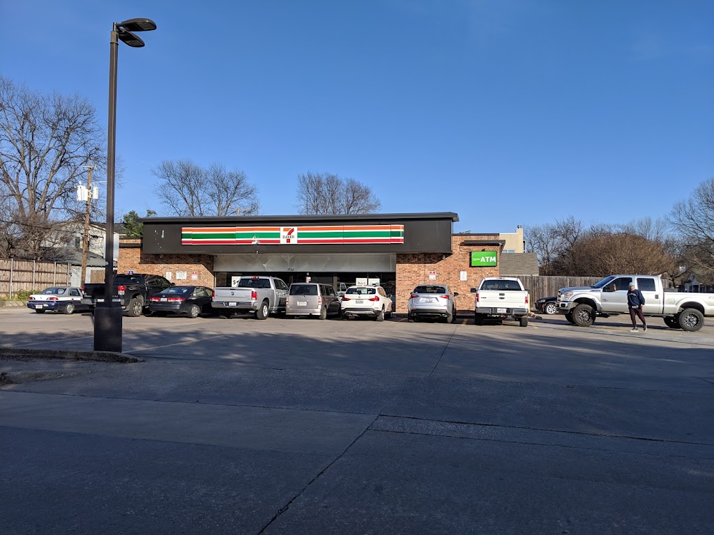 7-Eleven | 3702 Greenville Ave, Dallas, TX 75206, USA | Phone: (214) 826-0351