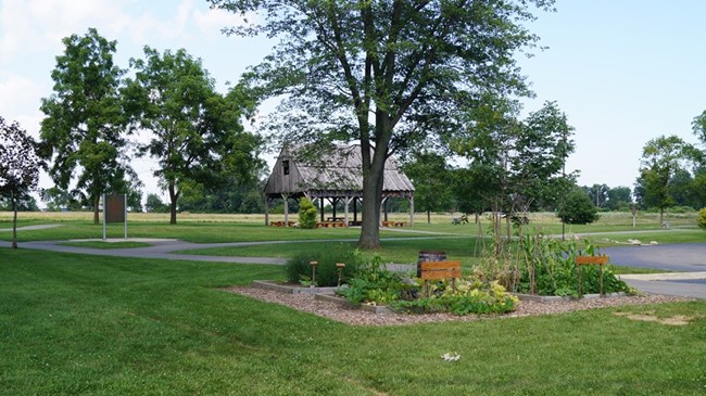 River Raisin National Battlefield Park | 333 N Dixie Hwy, Monroe, MI 48162, USA | Phone: (734) 243-7136