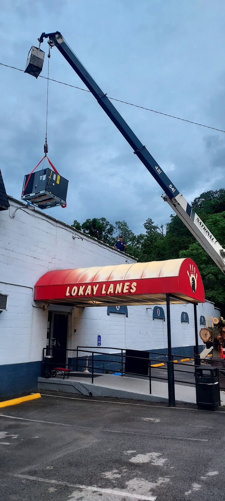 Lokay Lanes | 2127 Mosside Blvd, Monroeville, PA 15146, USA | Phone: (412) 372-3046