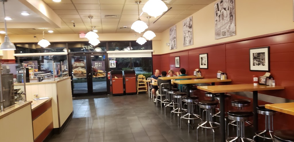 Wayback Burgers | 5672 Fishhawk Crossing Blvd, Lithia, FL 33547, USA | Phone: (813) 681-2874