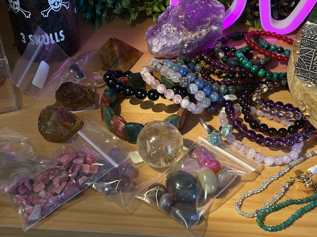 Lucky Eye Crystals | Metaphysical | Books | 11700 South St Suite 203, Artesia, CA 90701 | Phone: (213) 222-8818