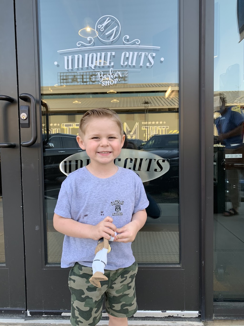 Unique Cuts Barbershop III | 6345 Halcyon Way #830, Alpharetta, GA 30005, USA | Phone: (678) 541-3232