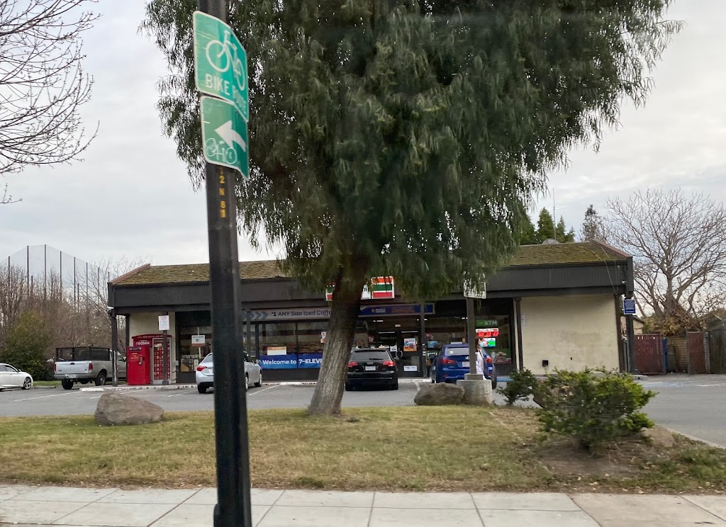 7-Eleven | 550 Keyes St, San Jose, CA 95112, USA | Phone: (408) 320-2705