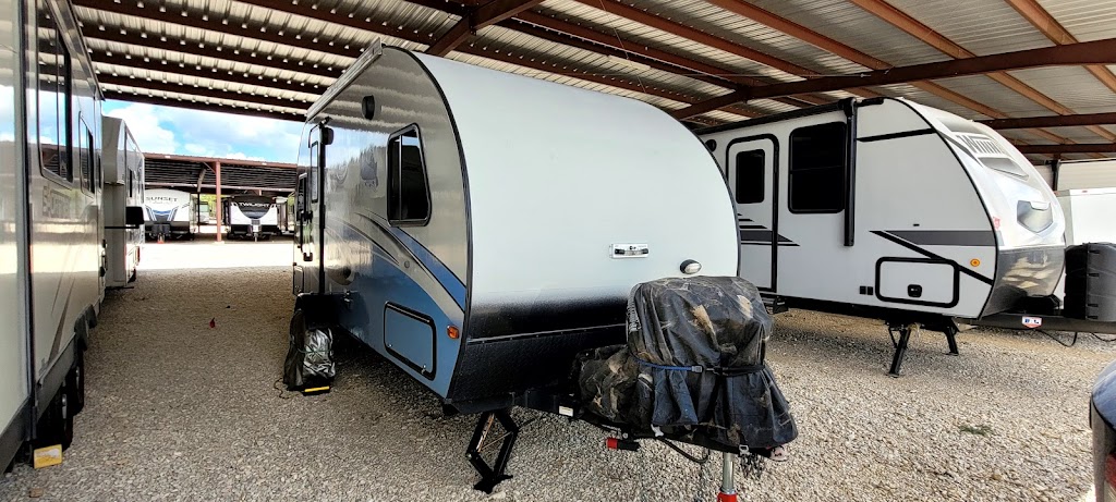 B & C Storage | 5485 Airport Hwy #21, Maxwell, TX 78656, USA | Phone: (512) 212-0274