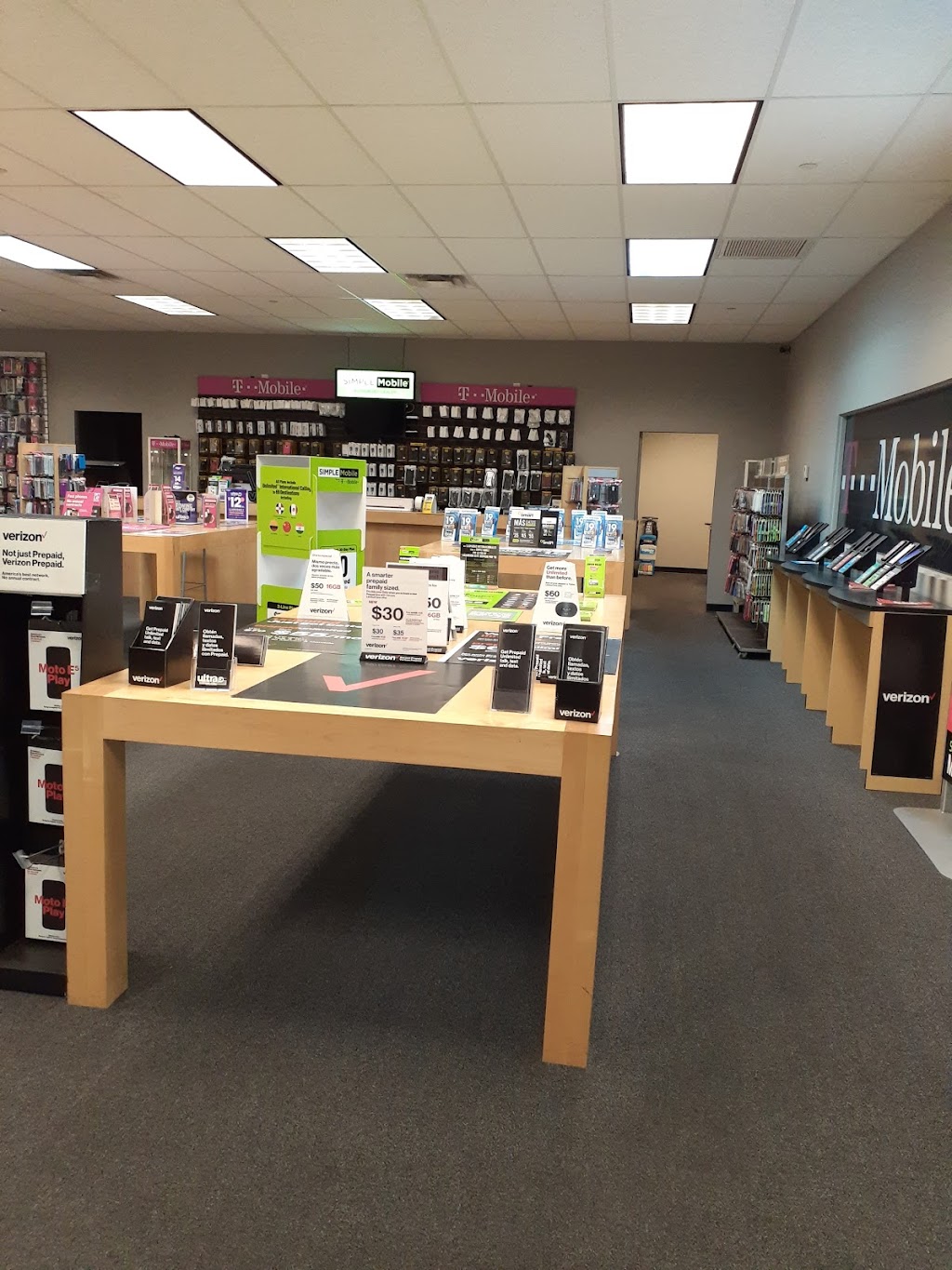 Wireless Superstore | Valley Fair Shopping Center, 8024 N 35th Ave, Phoenix, AZ 85051, USA | Phone: (602) 246-8886