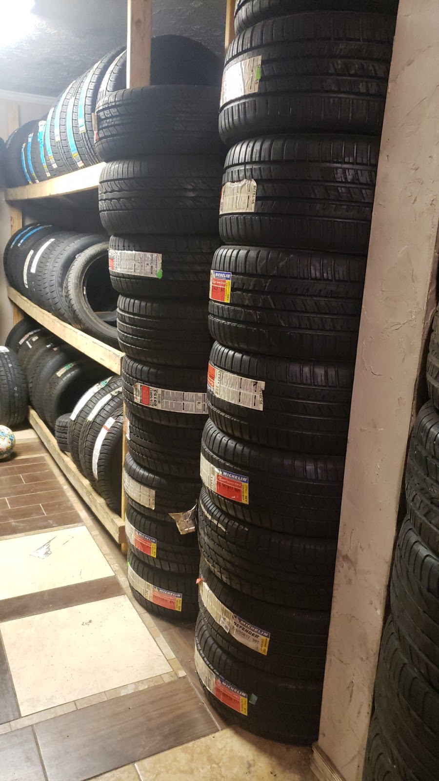 Danis Tires | 510 S Mill St, Pryor, OK 74361, USA | Phone: (918) 373-8200