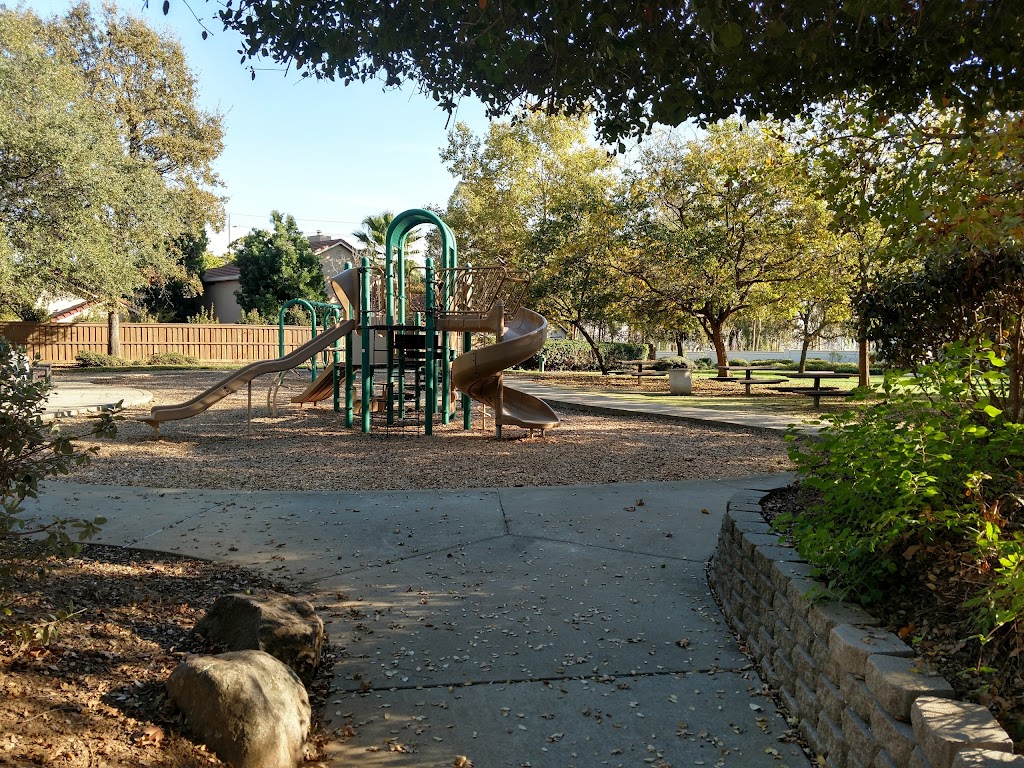 Windsor Mini Park | 131 Kennerly Way, Folsom, CA 95630, USA | Phone: (916) 461-6601