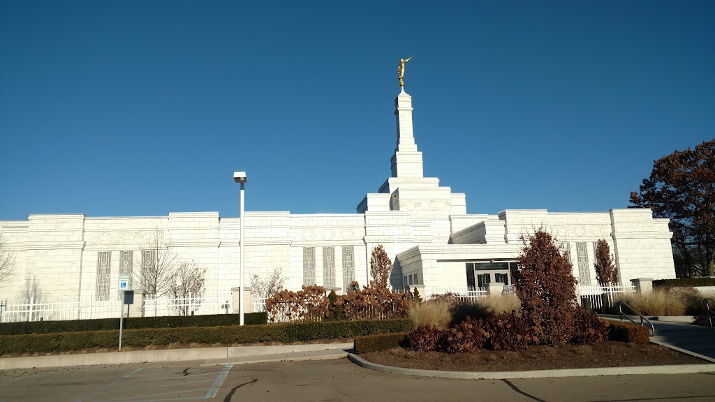The Church of Jesus Christ of Latter-day Saints | 37425 Woodward Ave, Bloomfield Hills, MI 48304 | Phone: (248) 593-0690