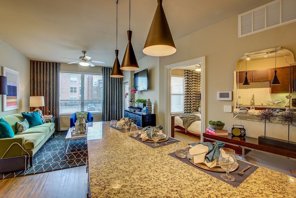 Keller Springs Crossing | 3221 Keller Springs Rd, Carrollton, TX 75006, USA | Phone: (972) 417-9999