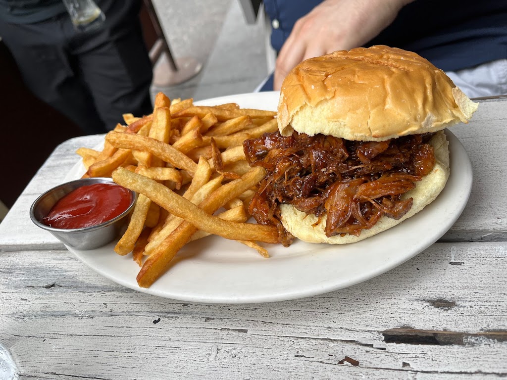 Amsterdam Ale House | 340 Amsterdam Ave, New York, NY 10024, USA | Phone: (718) 883-0824