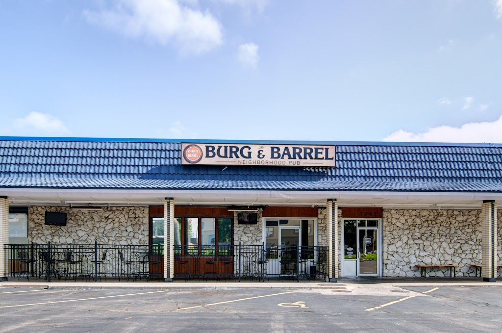 Burg & Barrel 76th Street | 7042 W 76th St, Overland Park, KS 66204, USA | Phone: (913) 444-0494
