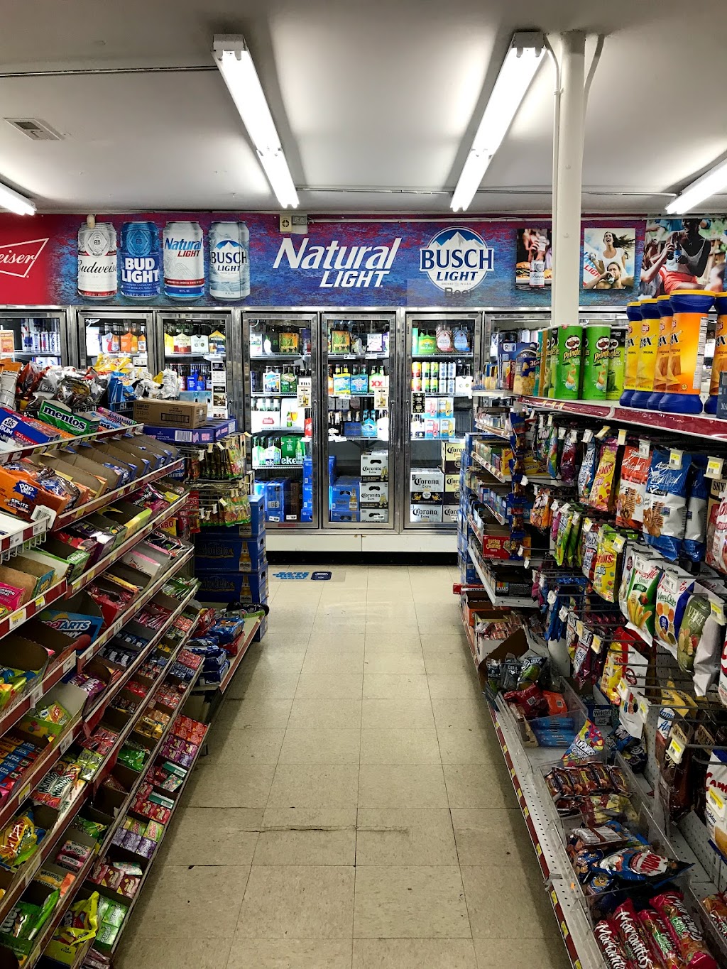 Carolina Blue Mini Mart | 117 Old Durham Rd, Chapel Hill, NC 27517, USA | Phone: (919) 942-7707