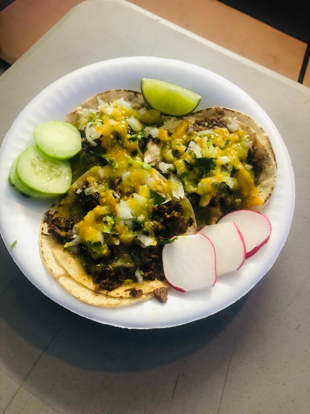 Tacos el toro (al vapor) | 600 Bradshawe Ave, East Los Angeles, CA 90022 | Phone: (562) 303-0214