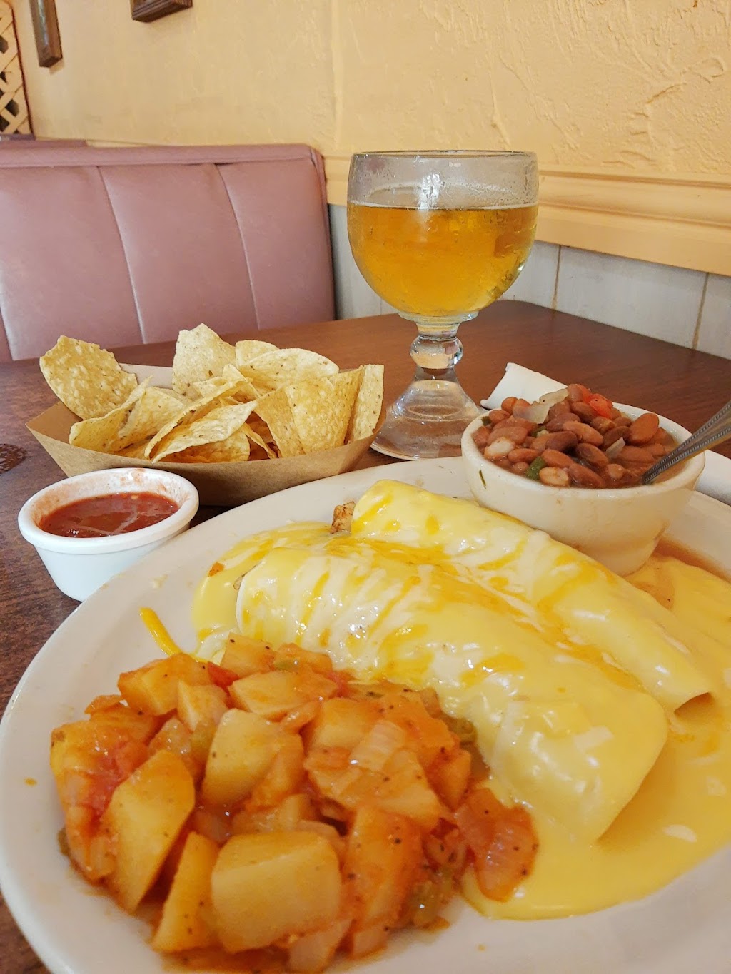 Pulidos Mexican Restaurant | 812 N Main St, Cleburne, TX 76033, USA | Phone: (817) 641-9421