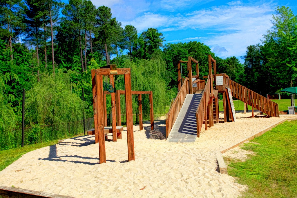 Montessori Community School | 4512 Pope Rd, Durham, NC 27707, USA | Phone: (919) 493-8541