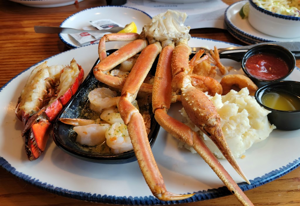 Red Lobster | 4990 Monroe St ACROSS FROM THE FRANKLIN PARK MALL, Toledo, OH 43623, USA | Phone: (419) 473-3135