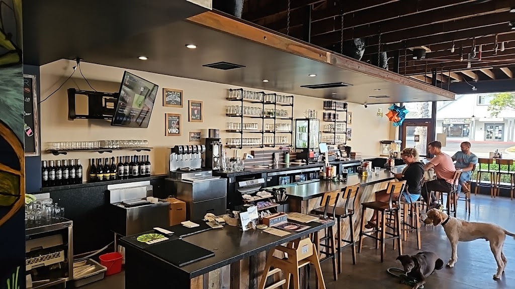 Beer Town | 507 N Coast Hwy, Oceanside, CA 92054, USA | Phone: (760) 826-2337