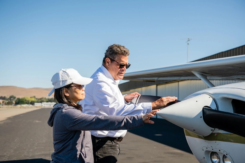 Flight Level Aviation Training | Livermore Municipal Airport, Hangar #390, Livermore, CA 94551, USA | Phone: (510) 379-8394