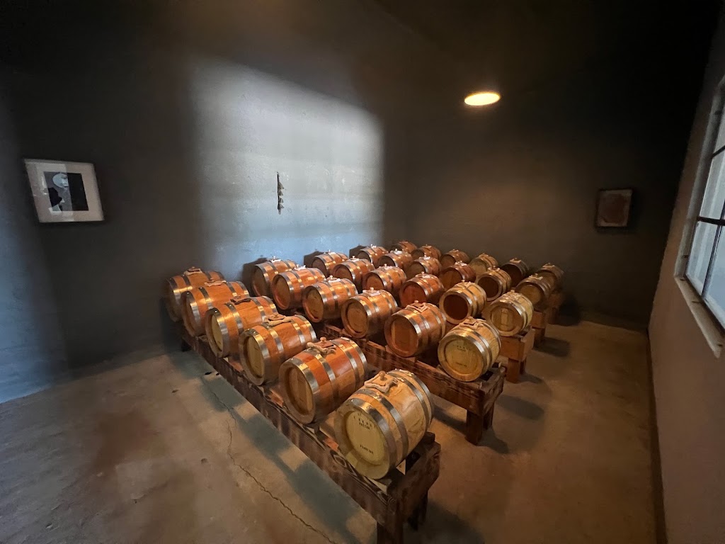 Bodegas Magoni | Km83 carretera Tecate- El sauzal, 22750 Ensenada, B.C., Mexico | Phone: 646 187 0483