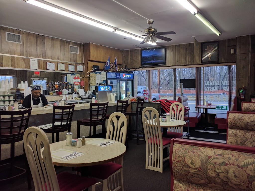 Main Street Diner | 98 Main St, East Brunswick, NJ 08816, USA | Phone: (732) 251-6929