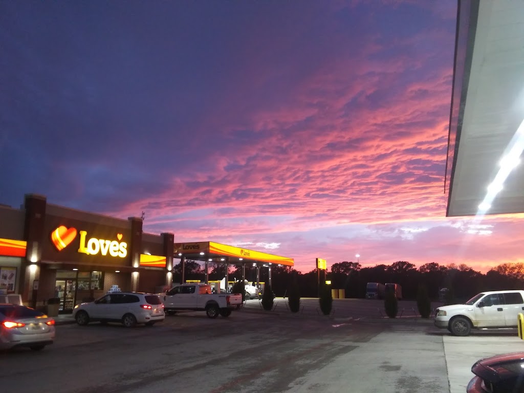 Loves Travel Stop | 2300 US-380, Bridgeport, TX 76426, USA | Phone: (940) 683-3325