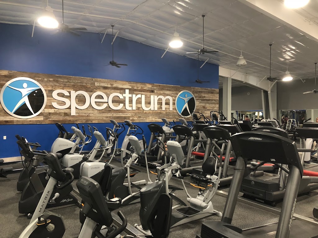 Spectrum Fitness & Medical Wellness Denham | 145 Aspen Square, Denham Springs, LA 70726, USA | Phone: (225) 667-6789