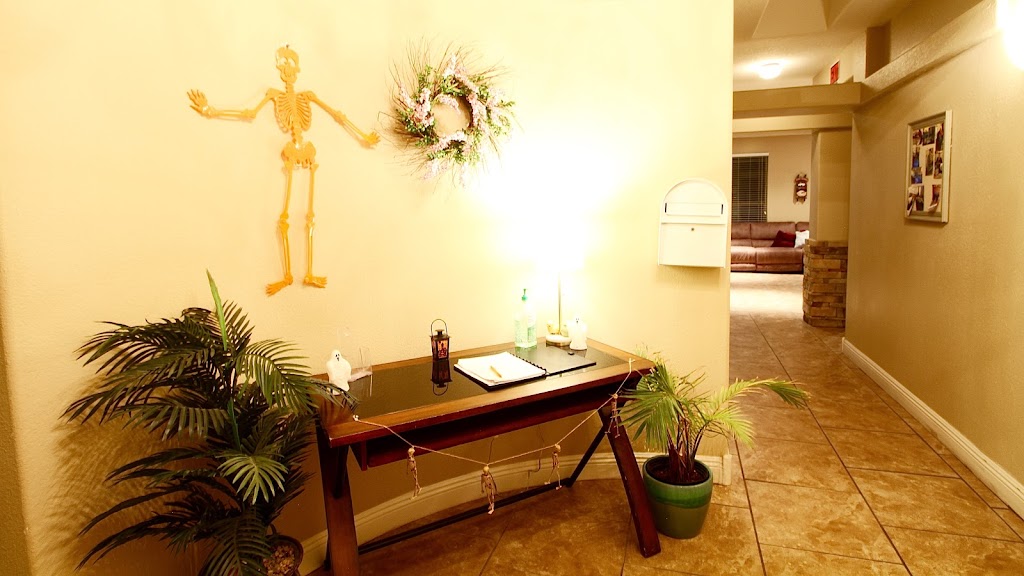 Sandia View Assisted Living | 912 Loma Pinon Loop NE, Rio Rancho, NM 87144, USA | Phone: (505) 681-3716