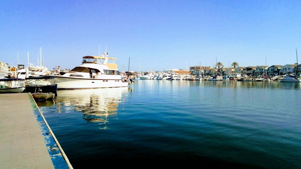 19th Street Lot | 1800 W Bay Ave, Newport Beach, CA 92663, USA | Phone: (949) 675-8605