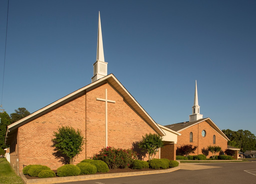 Calvary Baptist Church | 17001 Jefferson Davis Hwy, Colonial Heights, VA 23834, USA | Phone: (804) 526-0981