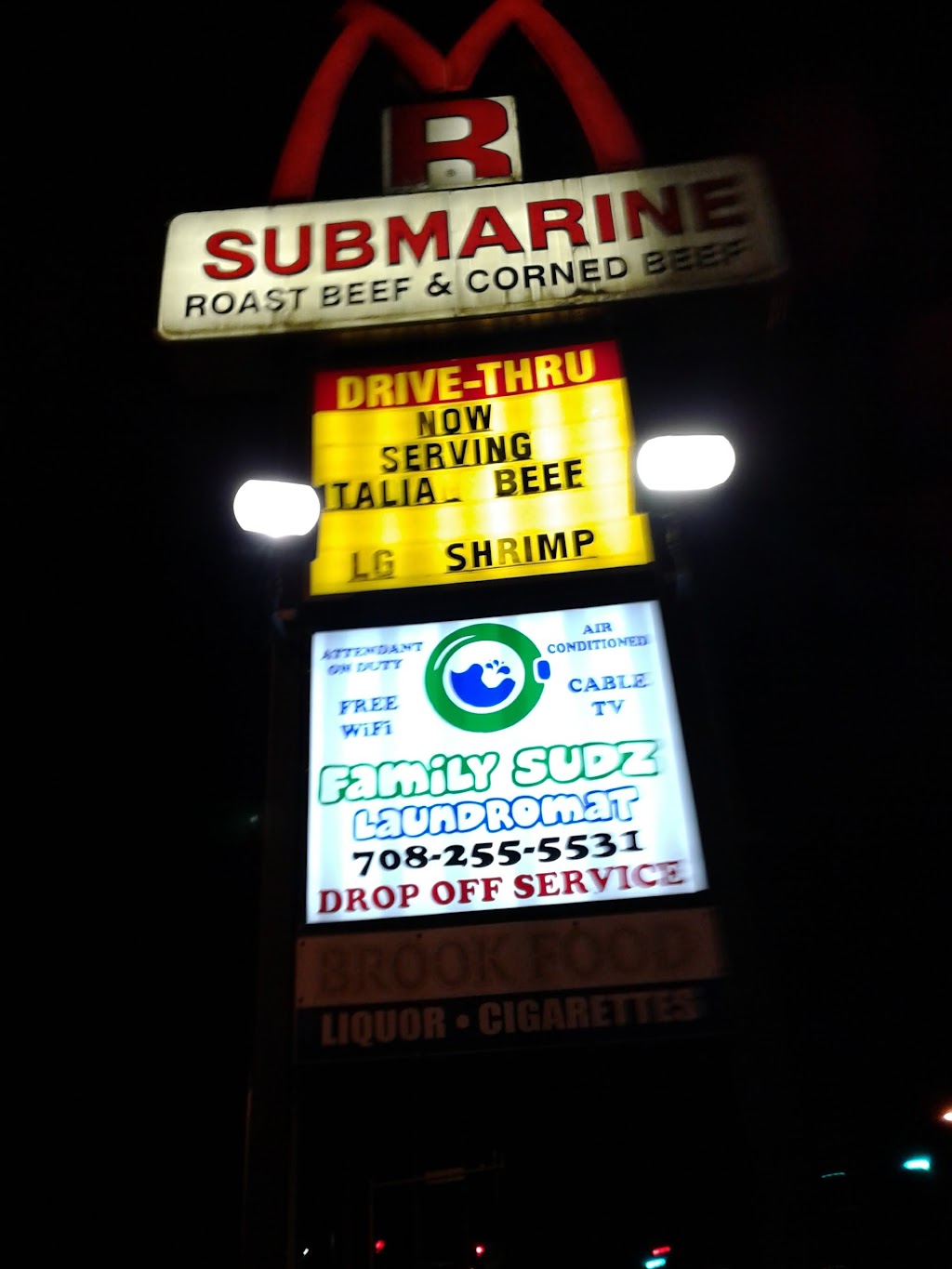 Mr. Submarine | 9016 47th St, Brookfield, IL 60513, USA | Phone: (708) 485-0599