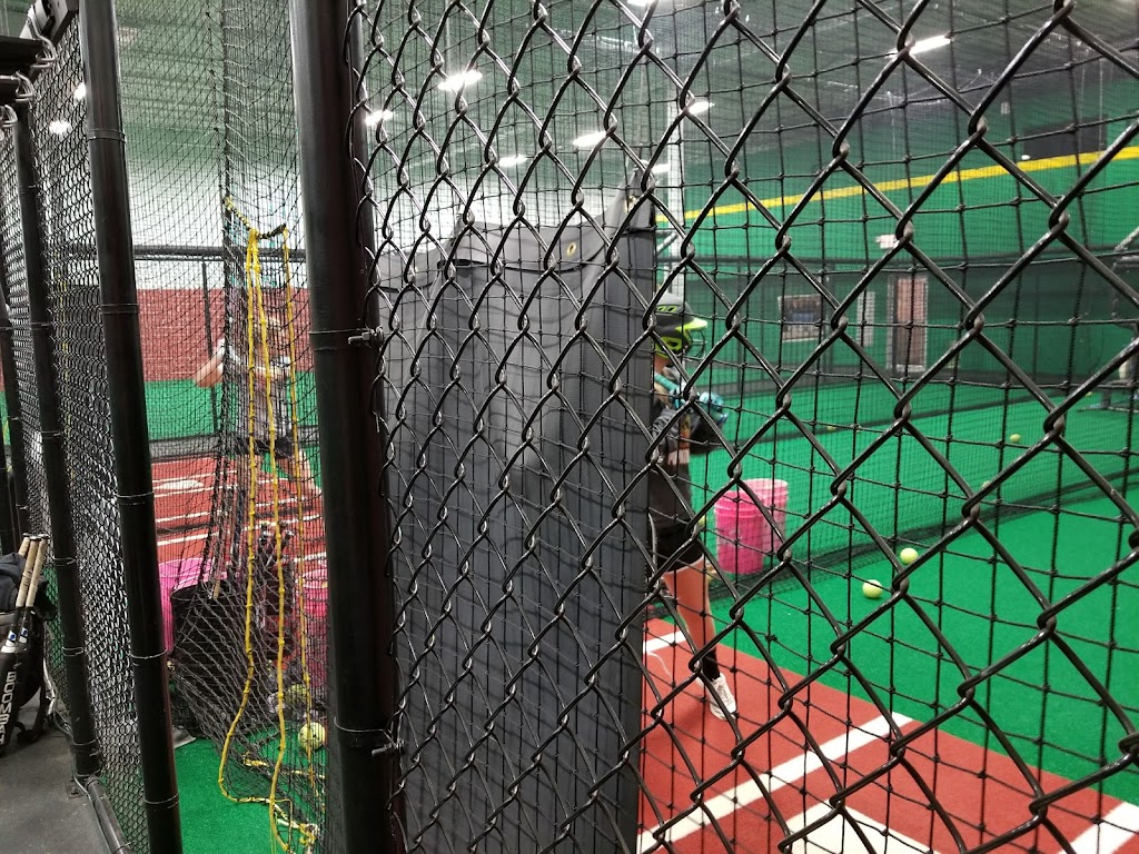 Diamond Dreams Sports Academy | 4810 Southway St SW, Canton, OH 44706, USA | Phone: (330) 942-0300