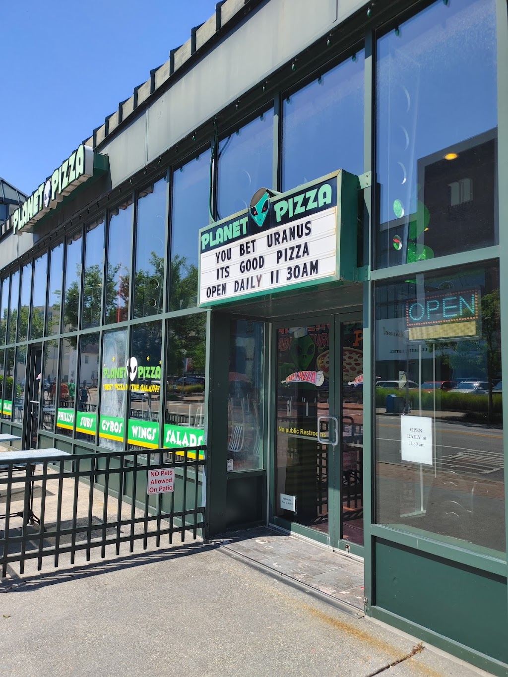 Planet Pizza | 812 Atlantic Ave STE 190, Virginia Beach, VA 23451, USA | Phone: (757) 491-1954