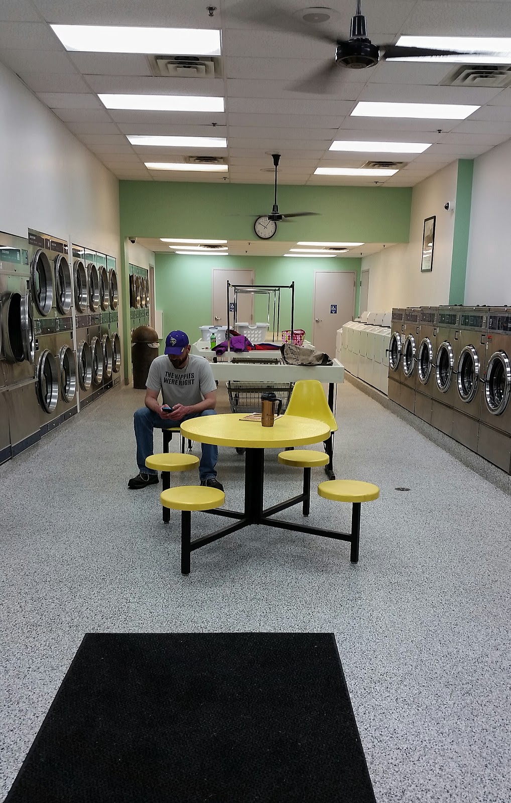 SCC Laundromat | 5845 Neal Ave N, Stillwater, MN 55082, USA | Phone: (651) 237-4956