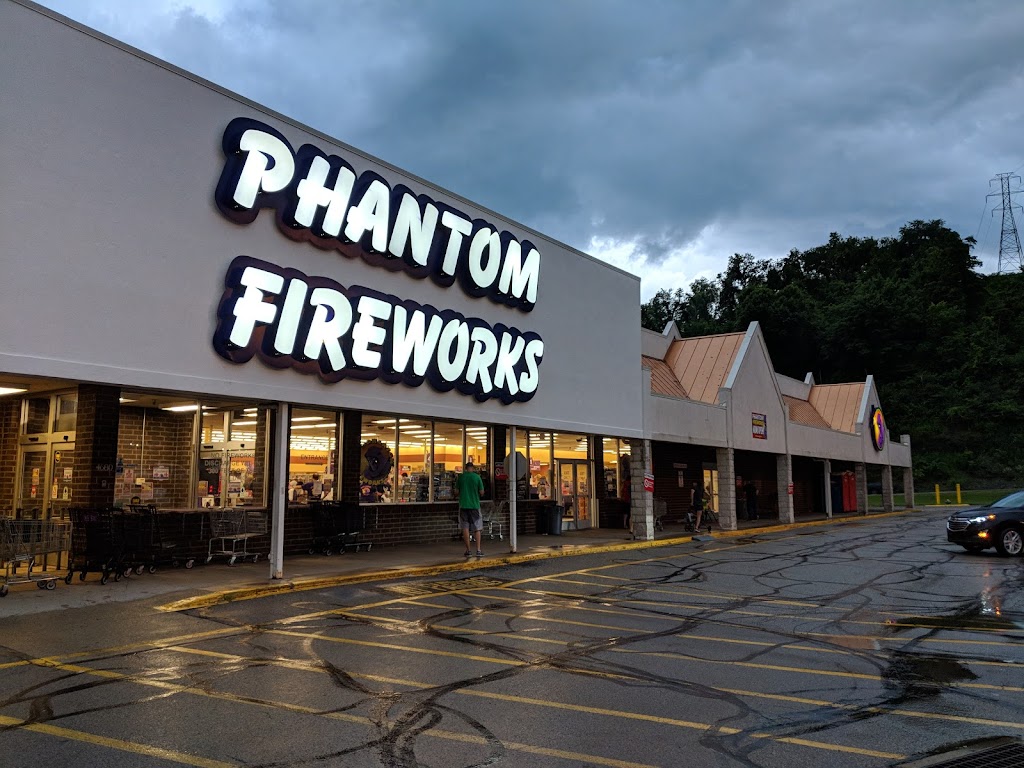 Phantom Fireworks of Monroeville | 4680 Old William Penn Hwy, Monroeville, PA 15146, USA | Phone: (412) 372-4058