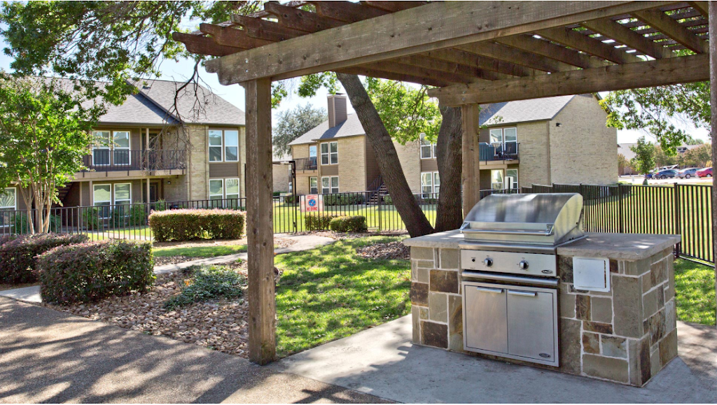 Communities of Bent Tree Apartments | 4820 Westgrove Dr, Addison, TX 75001, USA | Phone: (972) 931-0741