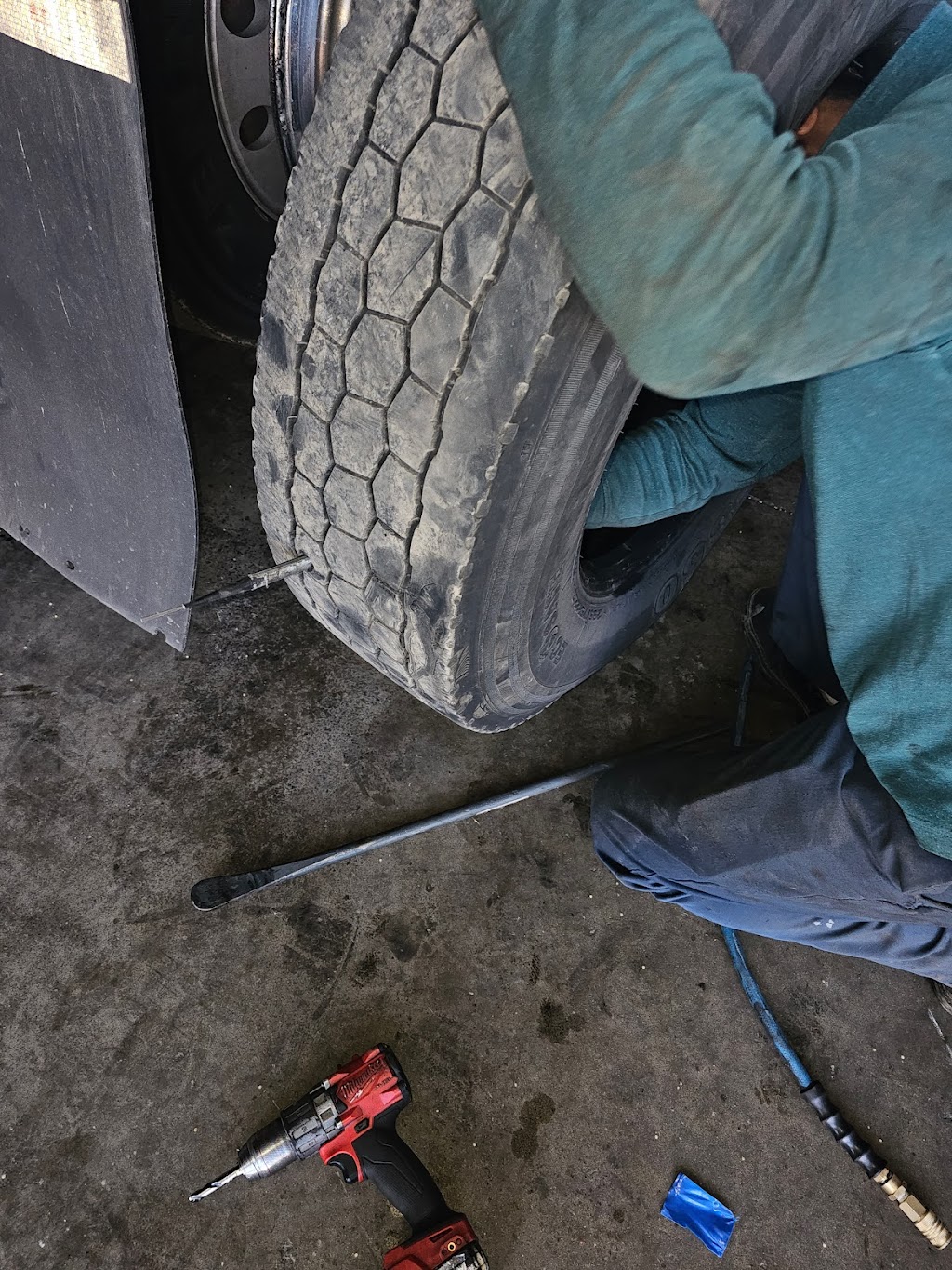 Affordable Roadside Service Edon LLC | 3161 Midtoll Blvd, Edon, OH 43518, USA | Phone: (317) 494-3838