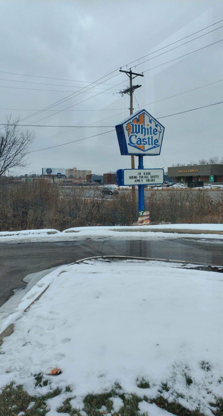 White Castle | 1111 Cambridge St, Hopkins, MN 55343, USA | Phone: (952) 933-5521