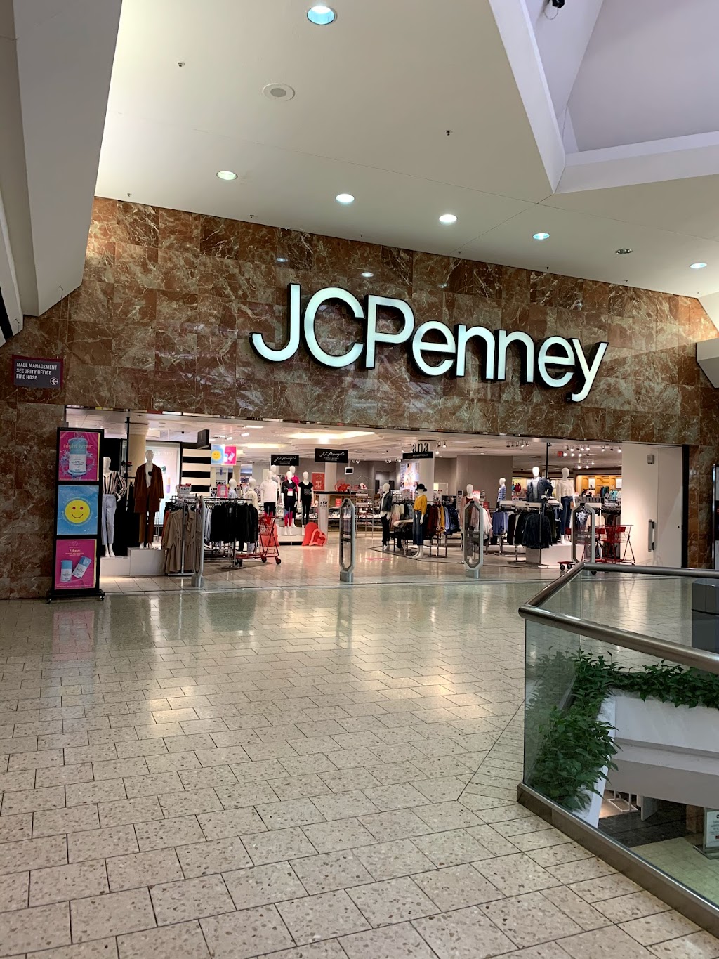 JCPenney | 7900 Governor Ritchie Hwy, Glen Burnie, MD 21061, USA | Phone: (410) 760-7724