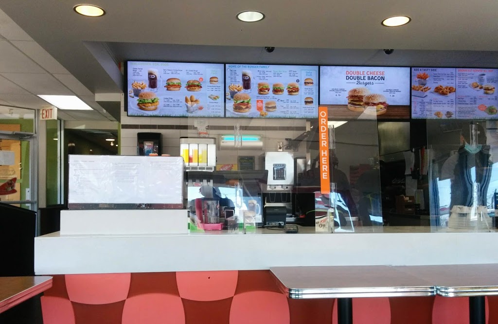 A&W Canada | 7665 Thorold Stone Rd, Niagara Falls, ON L2H 2P7, Canada | Phone: (289) 296-5700