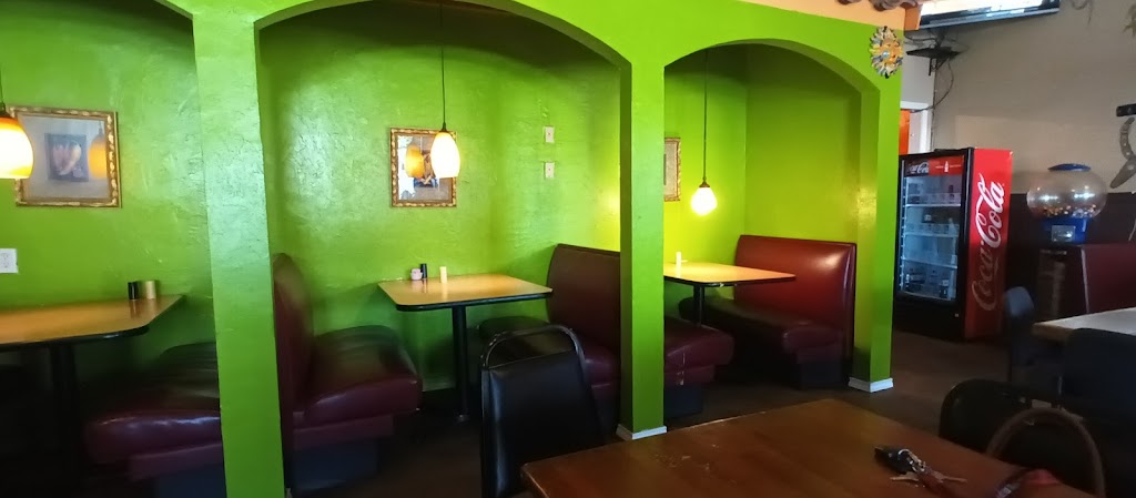 Manuelitos Mexican Restaurant | 106 N Main St, Collinsville, TX 76233, USA | Phone: (903) 820-1376