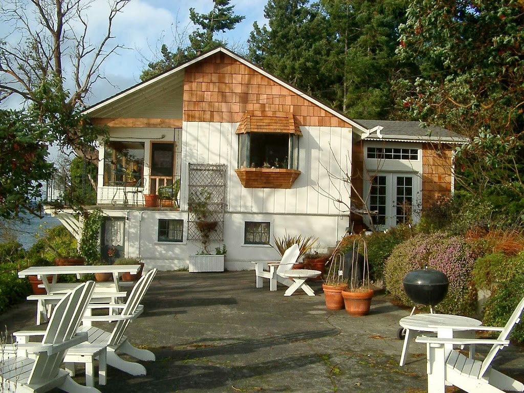 Bay Cottage | 4346 S Discovery Rd, Port Townsend, WA 98368 | Phone: (360) 385-2035