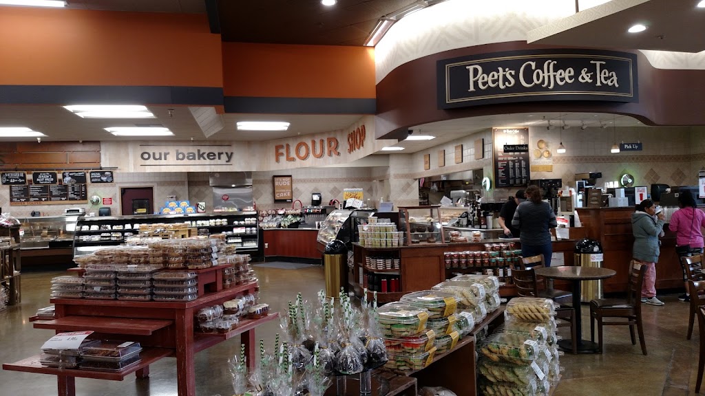 Raleys | 367 W Main St, Woodland, CA 95695, USA | Phone: (530) 666-1156