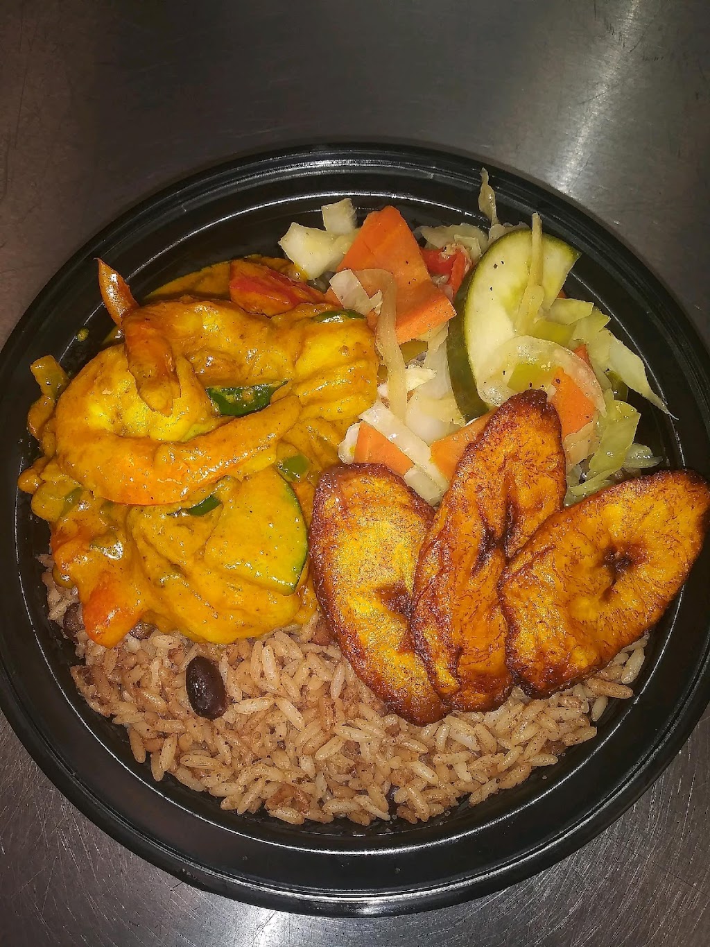 Caribbean Quizine | Palisades Mall, Eatery, 4332 Palisades Center Dr 4th Floor, West Nyack, NY 10994, USA | Phone: (845) 584-6511