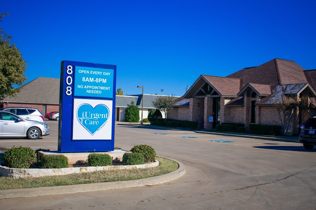 Integrity Urgent Care | 808 N Nolan River Rd, Cleburne, TX 76033, USA | Phone: (817) 526-5509