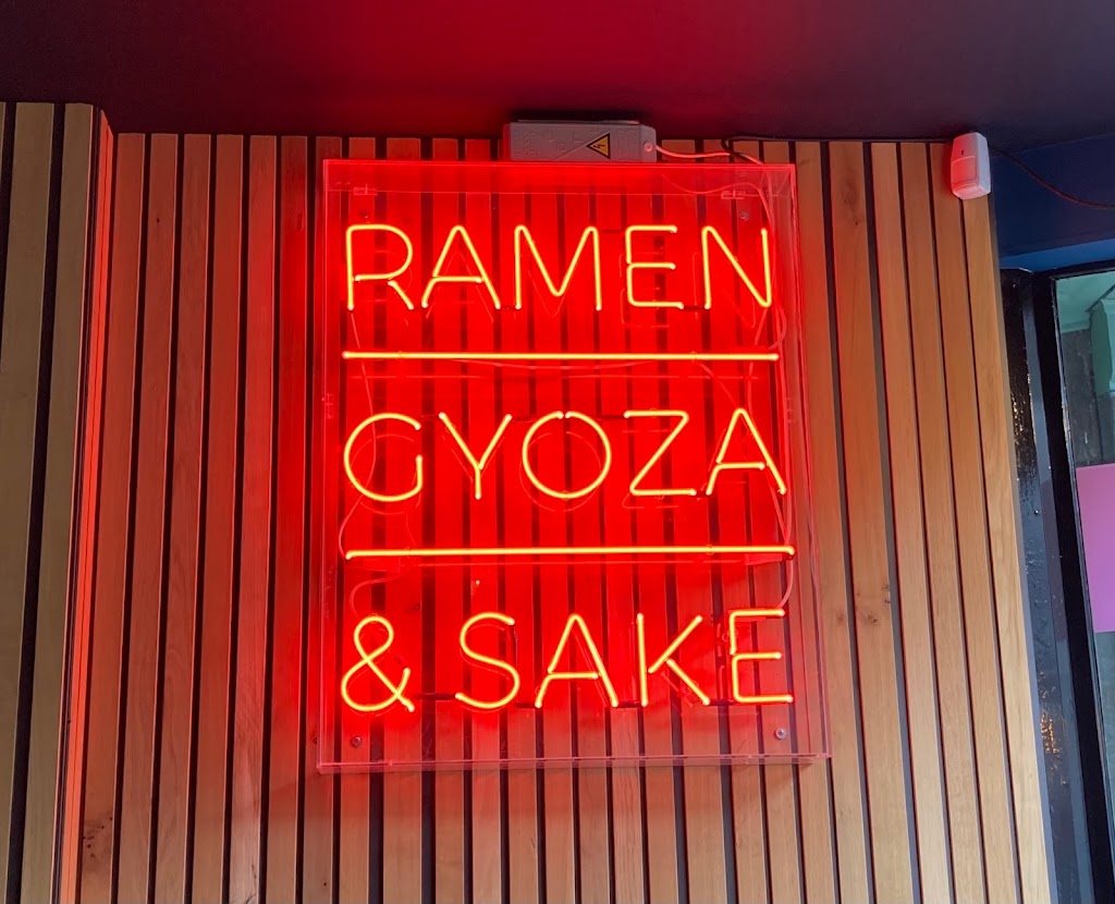 Takumi Ramen Kitchen | Ferdinand Bolstraat 36 H, 1072 LK Amsterdam, Netherlands | Phone: 020 237 1750