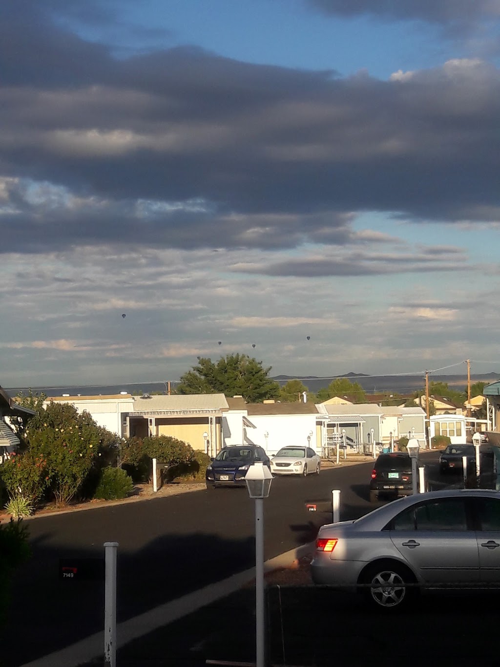 North Hills Mobile Home Park & Sales | 7200 North Hills Blvd NE, Albuquerque, NM 87109, USA | Phone: (505) 821-3232